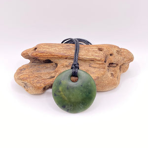 Kawakawa Porohita Pendant