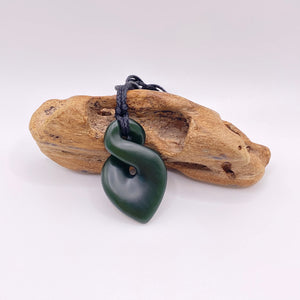 Dark Single Pikorua / Twist Pendant