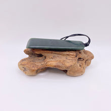 Load image into Gallery viewer, Narrow Toki Pendant
