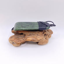 Load image into Gallery viewer, Kokopu Cross-bound Toki Pendant
