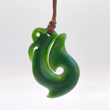 Load image into Gallery viewer, Kawakawa Manaia Pendant
