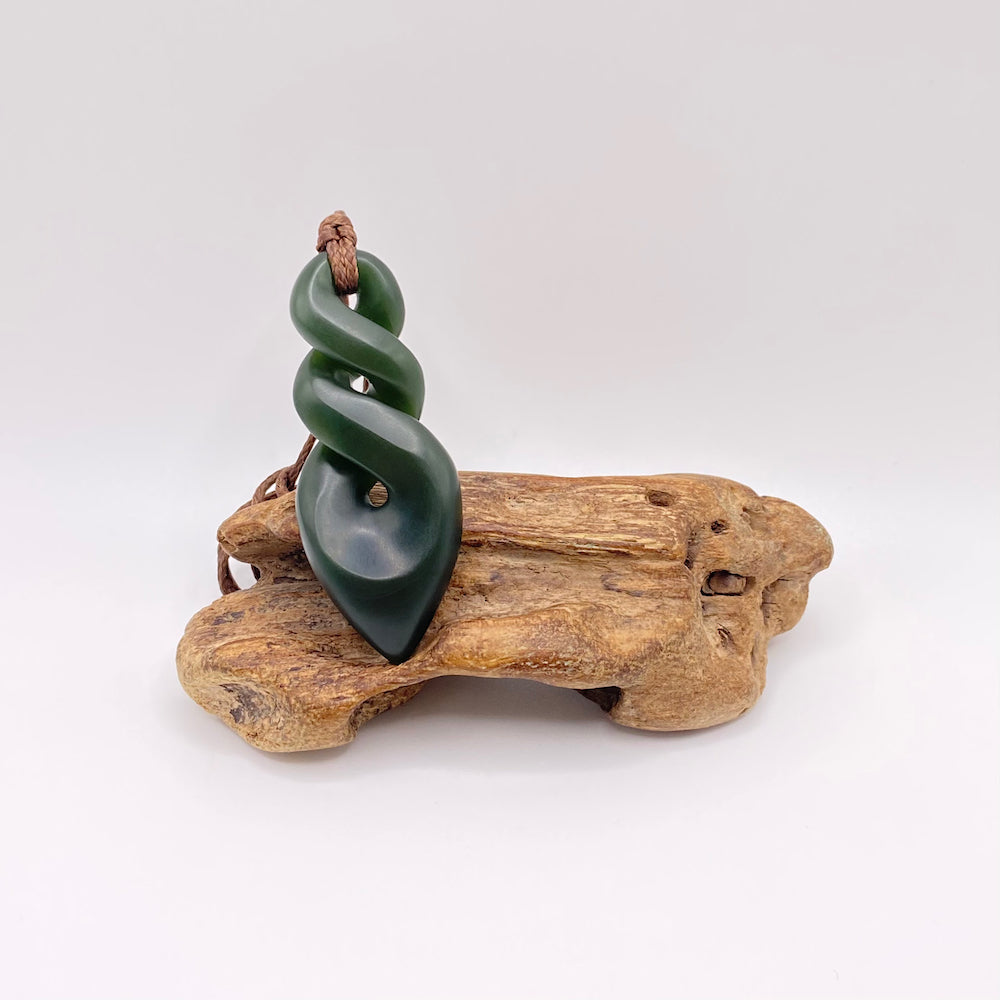 Kawakawa Double Pikorua Twist Pendant