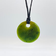 Load image into Gallery viewer, Kawakawa Porohita Pendant
