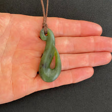 Load image into Gallery viewer, Martyr River Hei Matau Hook Pendant
