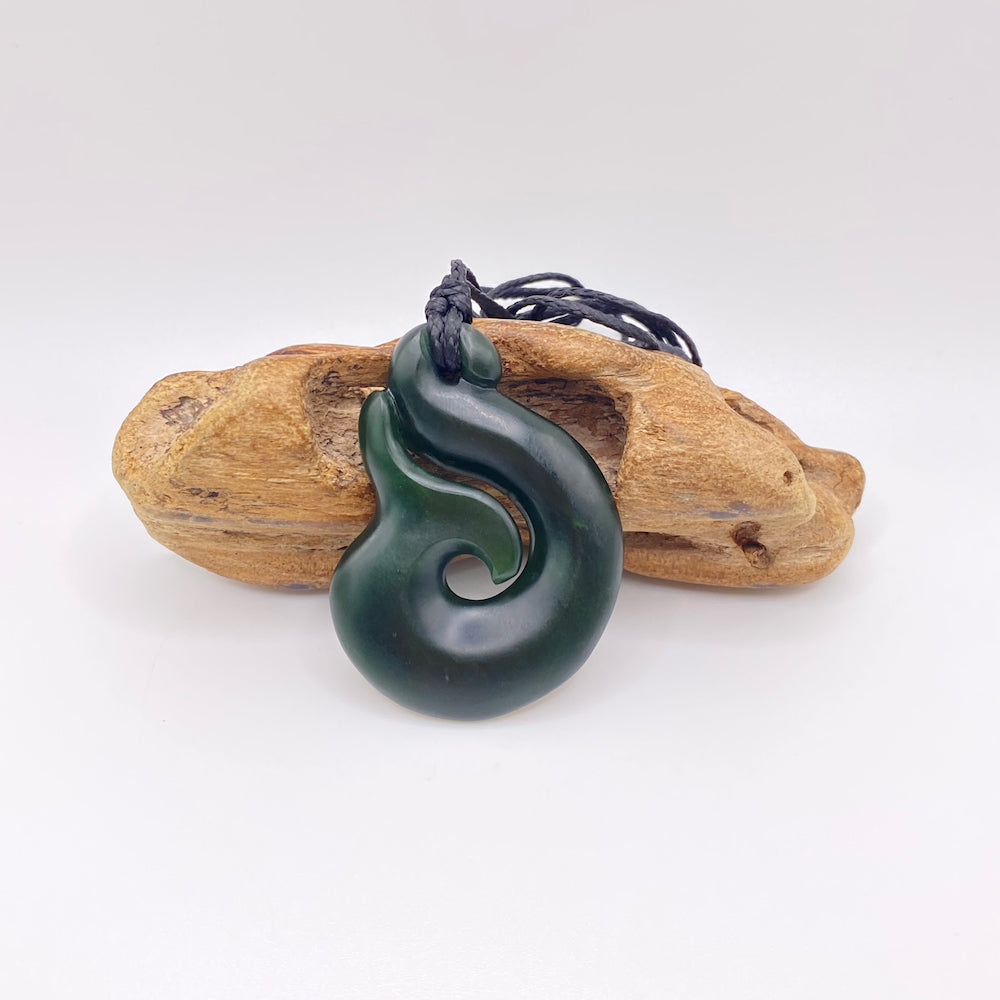 Whale Tail Hei Matau / Hook Pendant