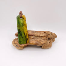 Load image into Gallery viewer, Raukaraka Toki Pendant
