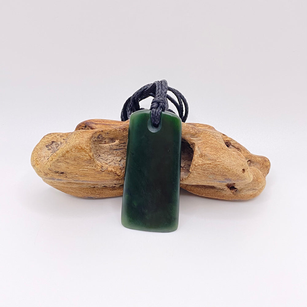 Rimu Toki Pendant