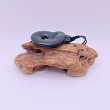 Load image into Gallery viewer, Whale Tail Hei Matau / Hook Pendant
