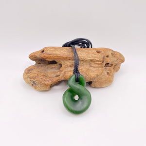 Kawakawa Single Pikorua / Twist Pendant