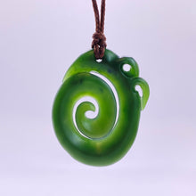 Load image into Gallery viewer, Kawakawa Manaia with Koru Tail
