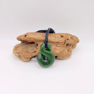 Kawakawa Single Pikorua / Twist Pendant