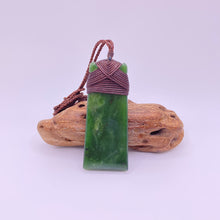 Load image into Gallery viewer, Kawakawa Cross-bound Toki Pendant

