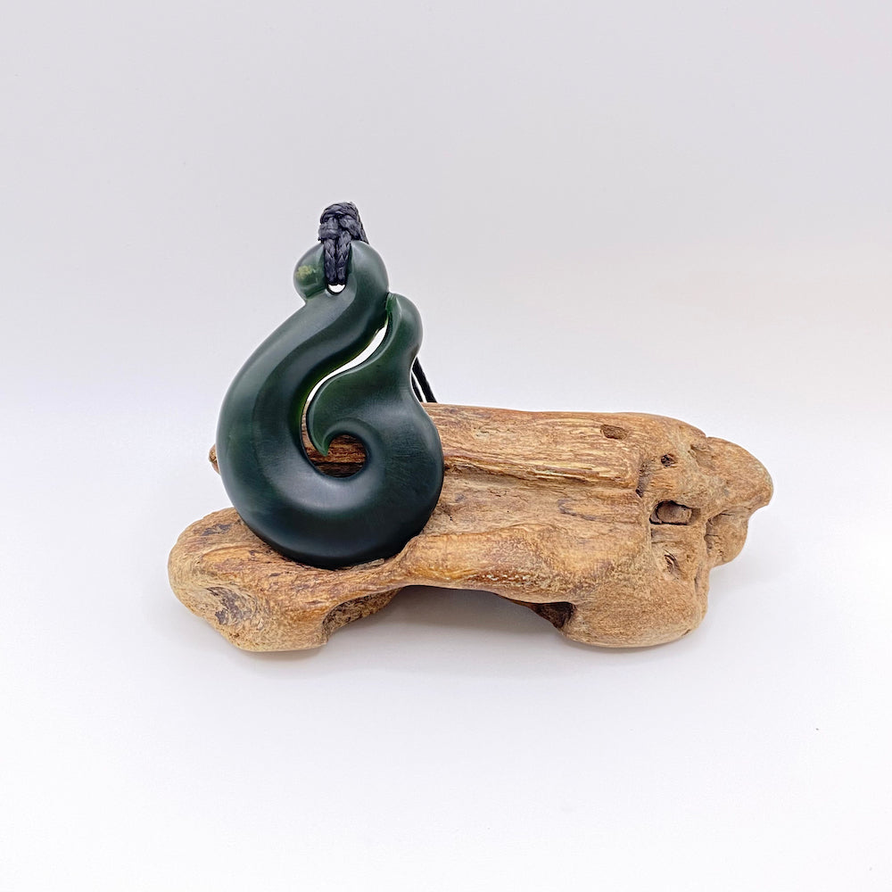 Whale Tail Hei Matau / Hook Pendant