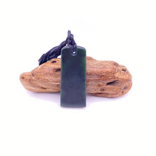 Load image into Gallery viewer, Rimu Toki Pendant
