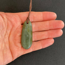 Load image into Gallery viewer, Kahurangi Roimata Drop Pendant
