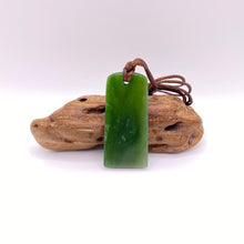 Load image into Gallery viewer, Kahurangi Toki Pendant
