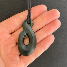 Load image into Gallery viewer, Kawakawa Hei Matau Pendant
