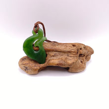 Load image into Gallery viewer, Small Kahurangi Hei Matau, Hook Pendant
