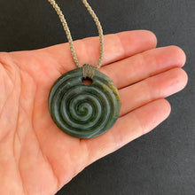 Load image into Gallery viewer, Ridge Bound Putiputi Porohita Pendant
