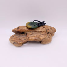 Load image into Gallery viewer, Small Marsden Flower Jade Porohita Pendant
