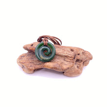 Load image into Gallery viewer, Putiput Koru Pendant
