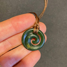 Load image into Gallery viewer, Putiput Koru Pendant
