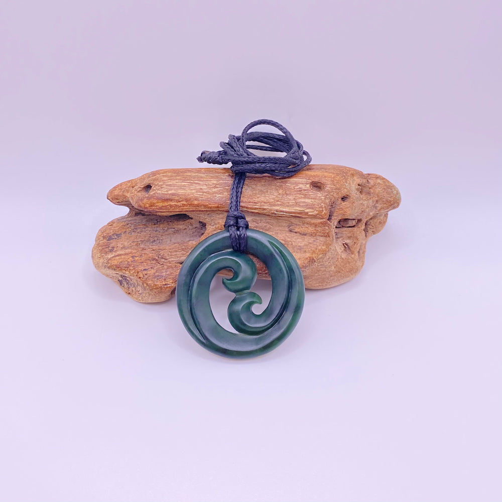 Kawakawa Double Koru Pendant