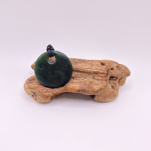 Load image into Gallery viewer, Dark Porohita Pendant
