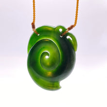 Load image into Gallery viewer, Kahurangi Manaia with Koru Tail
