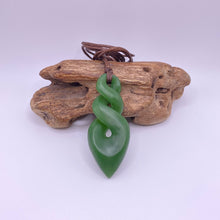 Load image into Gallery viewer, Kahurangi Double Pikorua / Twist Pendant
