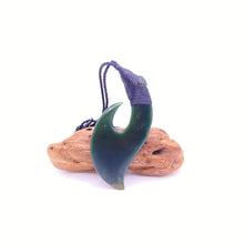 Load image into Gallery viewer, Snood Bound Hei Matau Pendant
