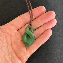 Load image into Gallery viewer, Kahurangi Single Pikorua / Twist Pendant
