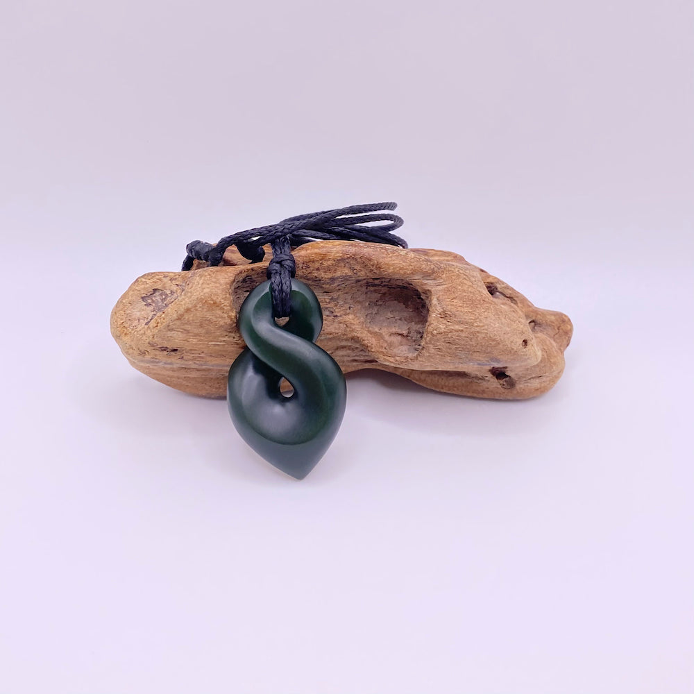 Dark Single Pikorua / Twist Pendant