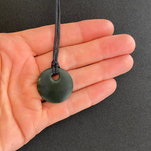 Load image into Gallery viewer, Small Kawakawa Porohita Disc
