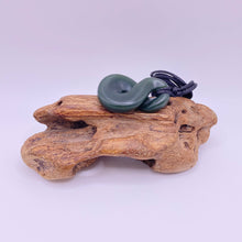 Load image into Gallery viewer, Dark Single Pikorua / Twist Pendant
