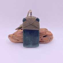 Load image into Gallery viewer, Kokopu Cross-bound Toki Pendant
