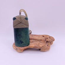 Load image into Gallery viewer, Kokopu Cross-bound Toki Pendant
