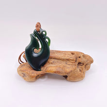 Load image into Gallery viewer, Kawakawa Manaia Pendant
