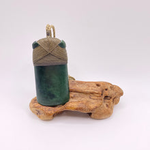 Load image into Gallery viewer, Wide Cross-bound Toki Pendant
