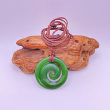 Load image into Gallery viewer, Medium Kahurangi Koru Pendant
