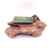 Load image into Gallery viewer, Flower Jade Toki Pendant
