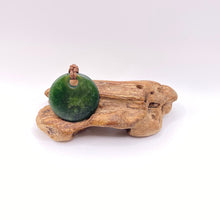 Load image into Gallery viewer, Putiputi Porohita Disc Pendant
