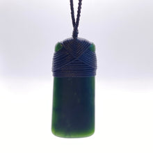 Load image into Gallery viewer, Dark Pounamu Cross-bound Toki Pendant
