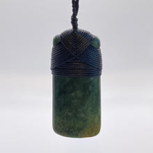 Load image into Gallery viewer, Marsden Cross-bound Toki Pendant
