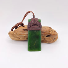 Load image into Gallery viewer, Kawakawa Cross-bound Toki Pendant

