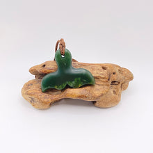 Load image into Gallery viewer, Putiputi Whale Tail Pendant
