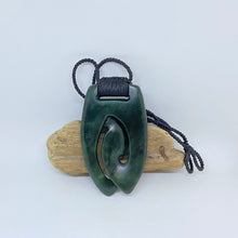 Load image into Gallery viewer, Dark Pendant with ridge knot binding
